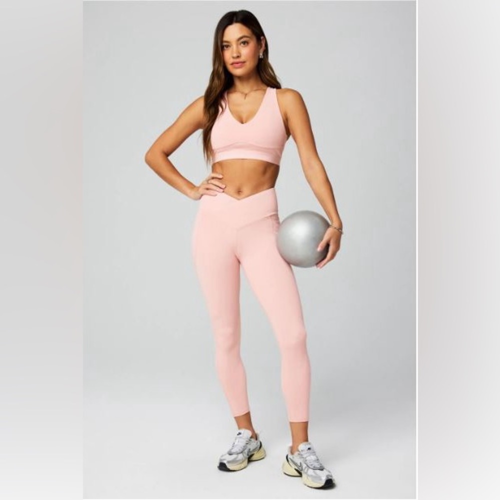 NWT- Fabletics PureLuxe HW Crossover 7/8 Leggings -CHAMPAGNE BLUSH (24”) New!!